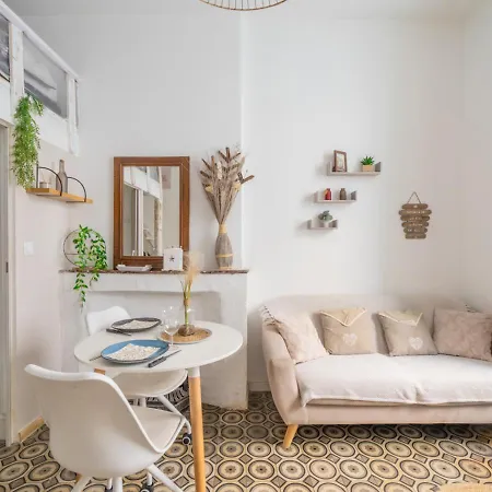 Cosy Centre Historique 2 Pers Cocon 2 * Beaucaire (Gard)
